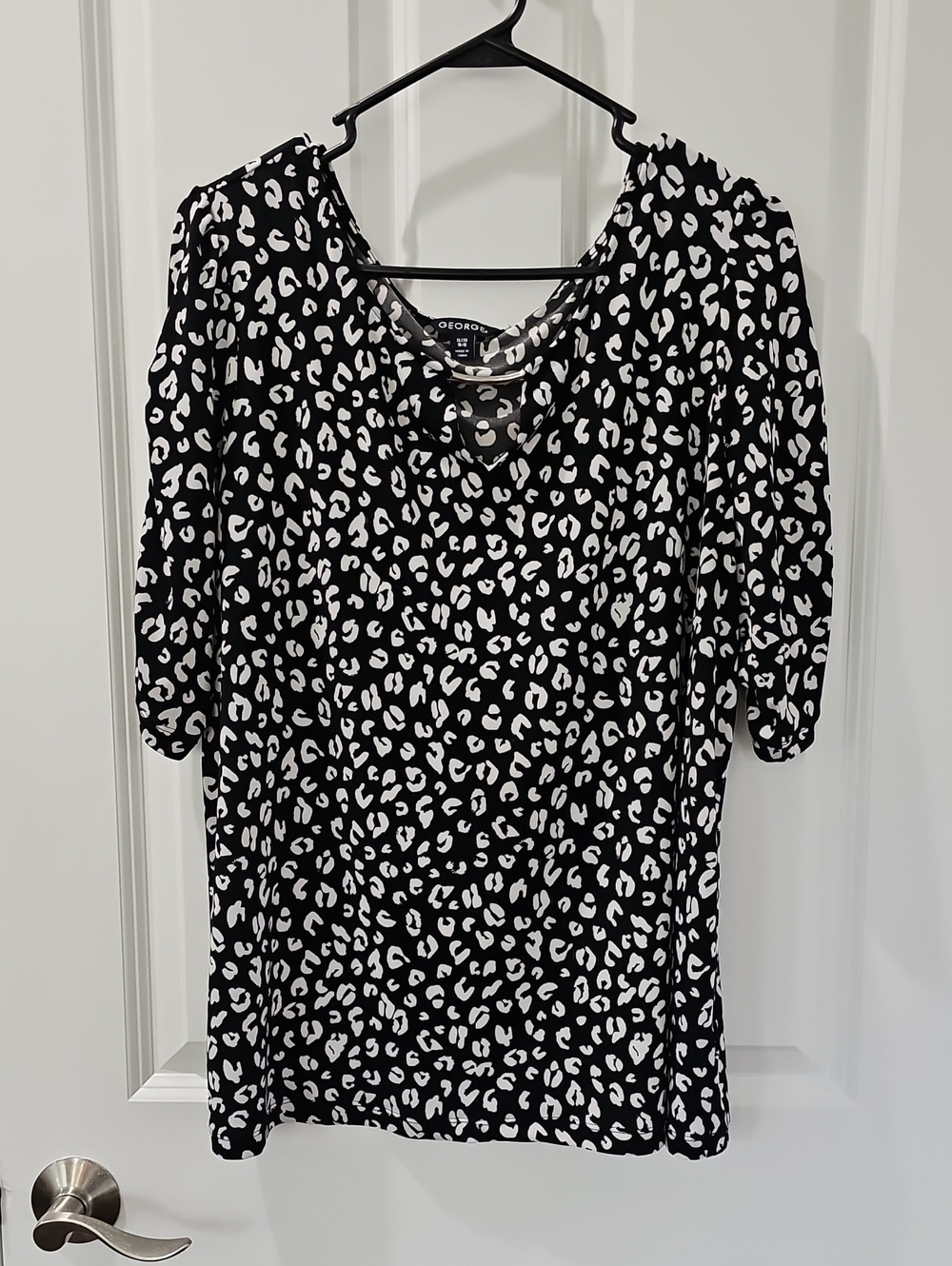 George Black and White Leopard-Print V-Neck Tunic